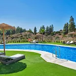 アパート Vitta Nature Con Piscina